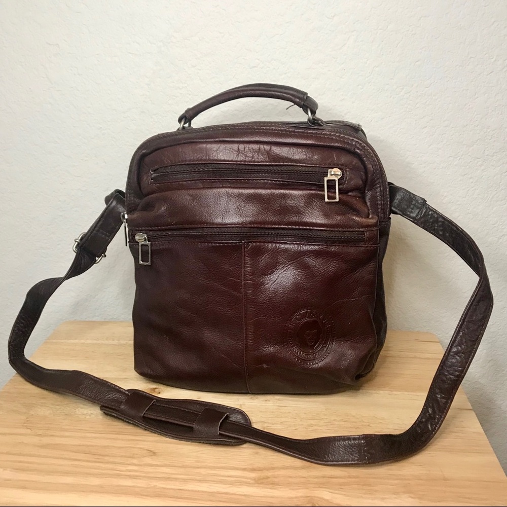 Le Classique By Donna Marie Grand Caymen Bag